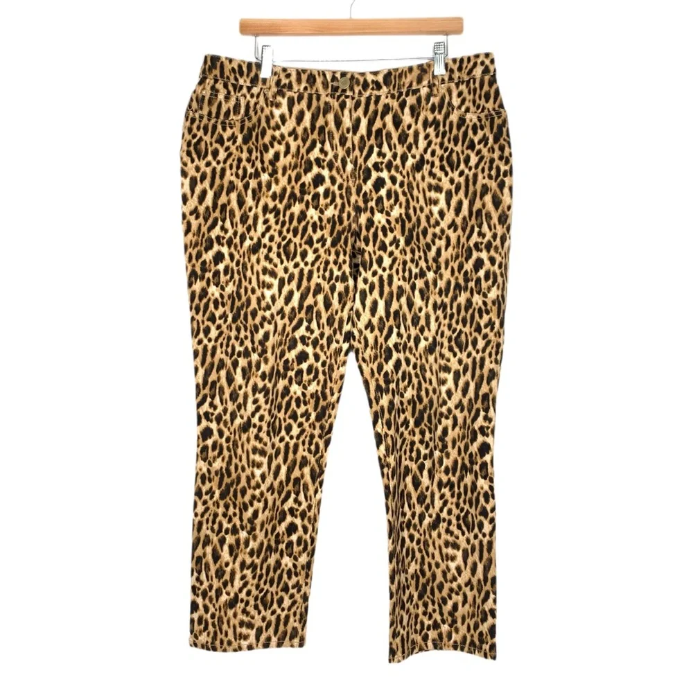 Chico’s So Slimming Getaway Animal Print Pants Size 16